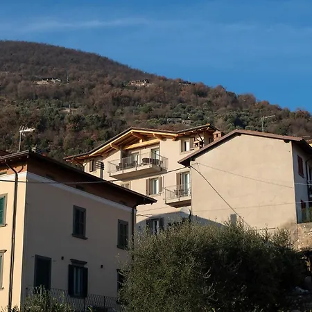 Aura - Seta Di - Italy Homes 普雷多勒